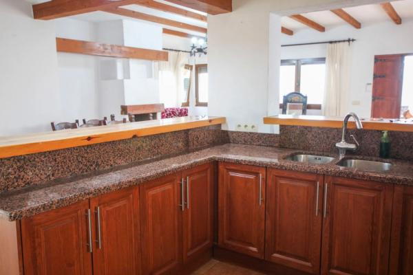 Chalet wolnostojący na sprzedaż w Callosa d'En Sarria, Callosa de Ensarriá photo 1