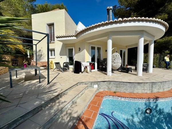 Chalet wolnostojący na sprzedaż w Callosa d'En Sarria, Callosa d'En Sarria photo 1