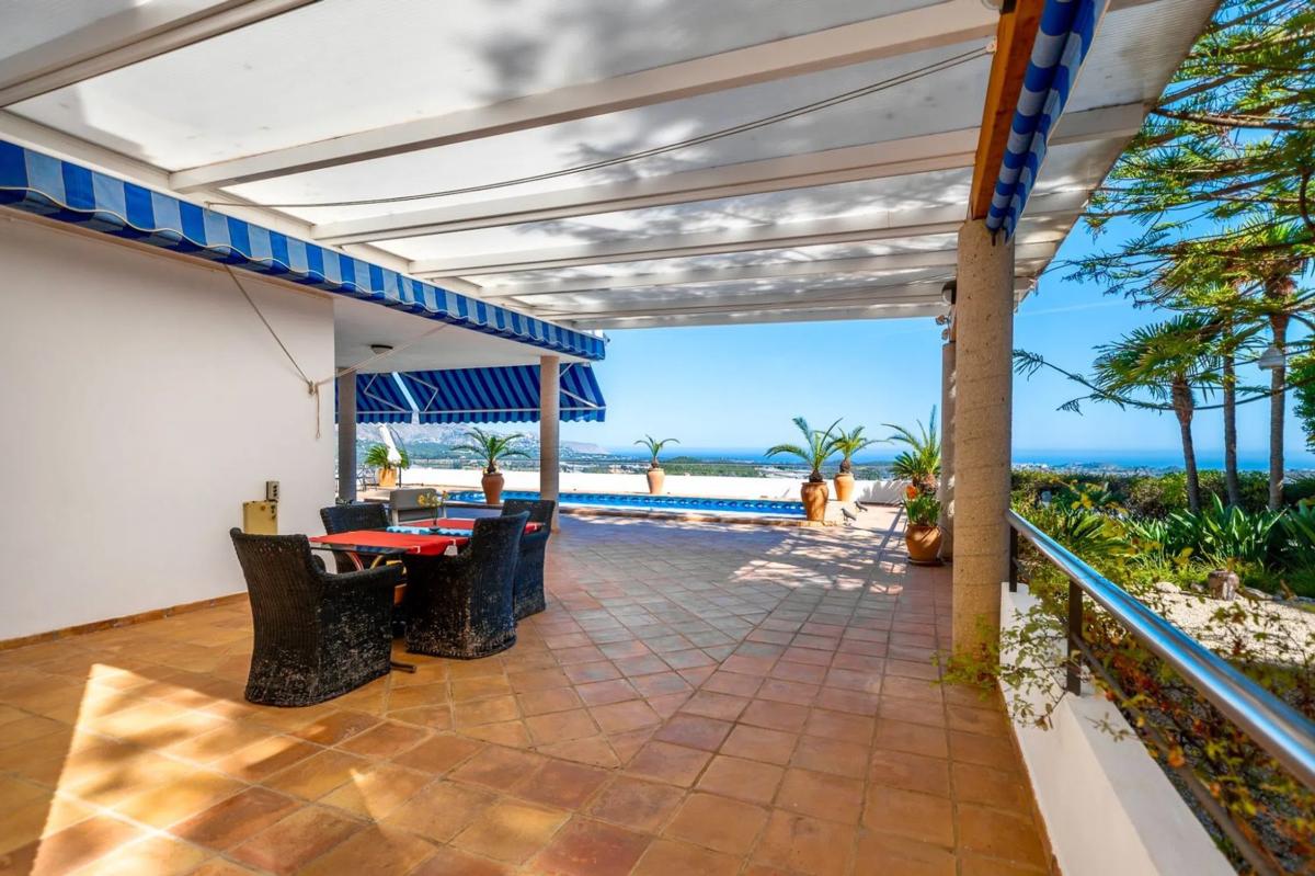 Sale of independent chalet in Partida Tossal, Callosa d'En Sarria
 photo 5