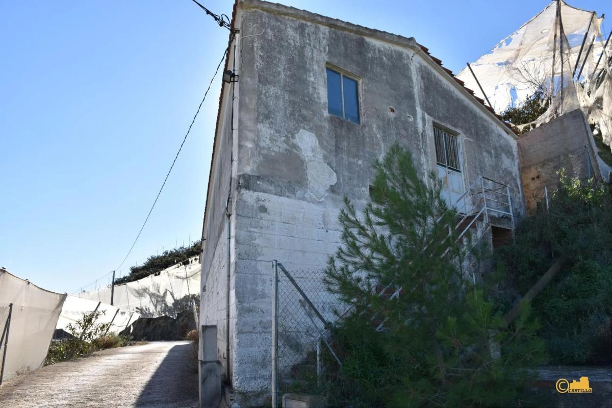 Venta de finca rústica en  Calle del Fondo , Callosa d''En Sarria photo 4
