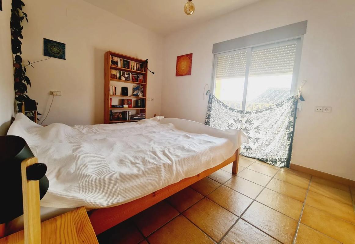 Propiedades en venta y alquiler en España photo 2