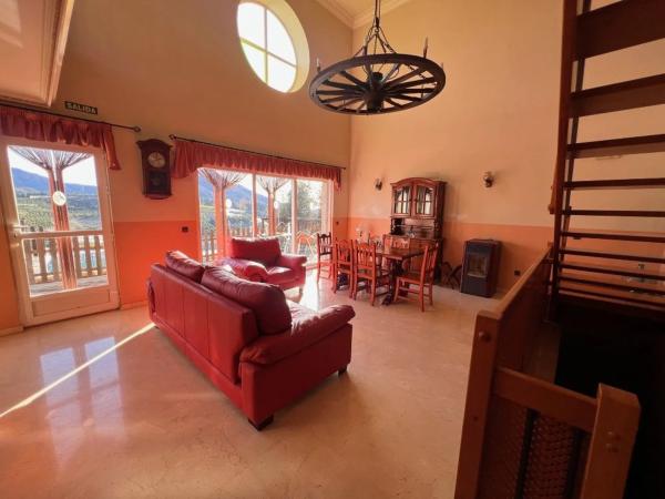 Chalet wolnostojący na sprzedaż w  Callosa d'En Sarria, Callosa d'En Sarria photo 1