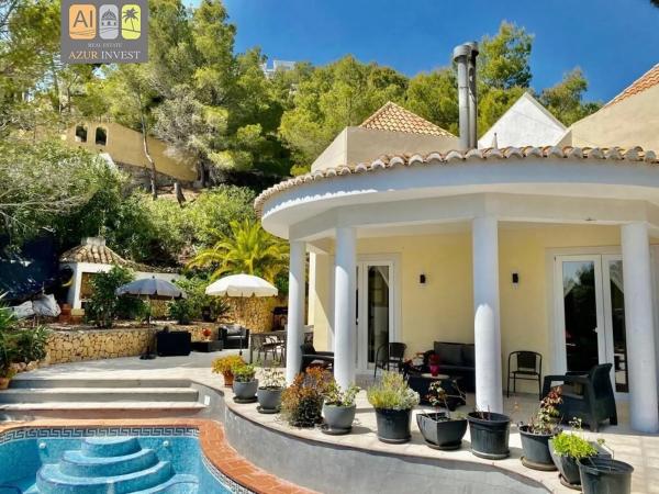 Chalet independiente en venta en Callosa d'En Sarria, Callosa d''En Sarria
 photo 1