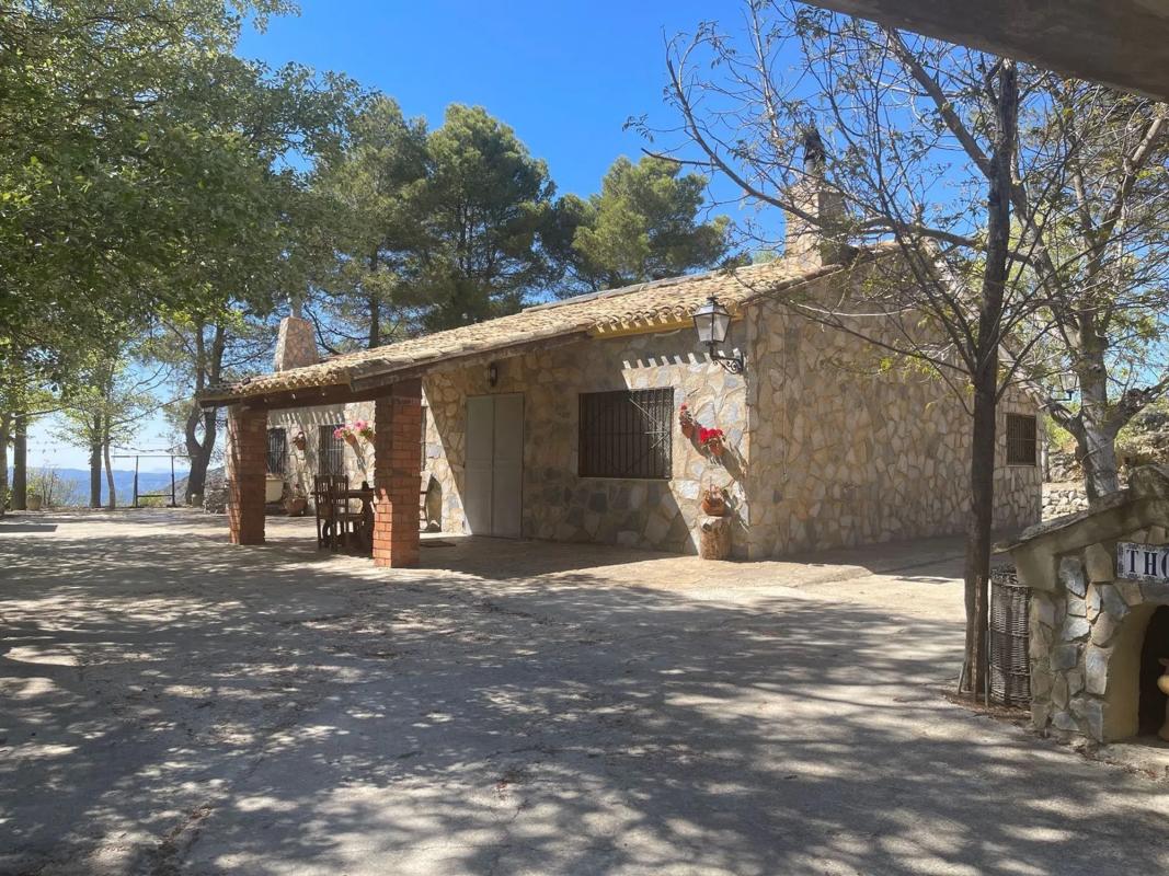 Sale of independent chalet in Confrides, Confrides
 photo 4