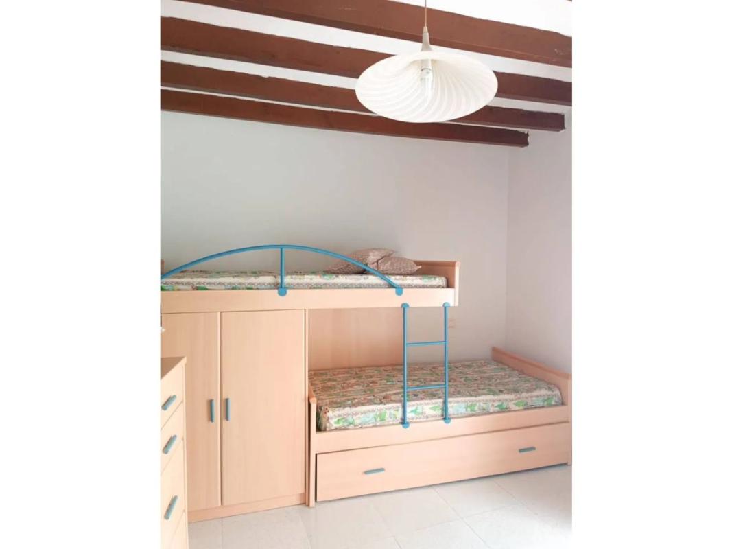 Продажа отдельного шале в Calle Major, Конфридес photo 5