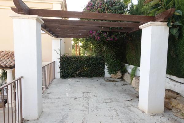 Independent chalet for sale in Calle Copenhague, Finestrat
thumbnail 1