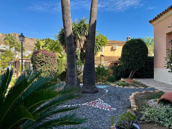 Independent chalet for sale in Calle Isla Ibiza, 28, Finestrat
 photo 4