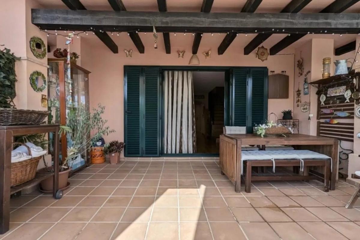 Sale of townhouse in  Golf Bahía , Finestrat photo 2