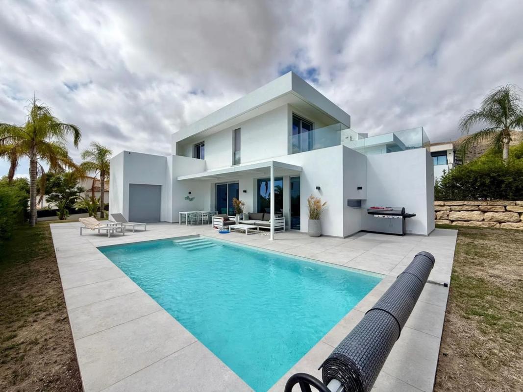 Venta de chalet independiente en Calle Atenas, Finestrat
photo 1