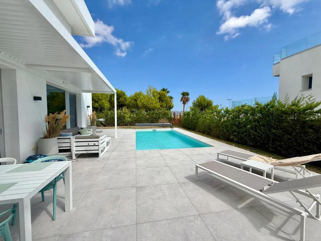 Venta de chalet independiente en Calle Atenas, Finestrat
photo 3