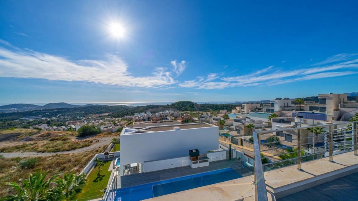 Sale of independent chalet in CL TOLEDO, Finestrat
 photo 5