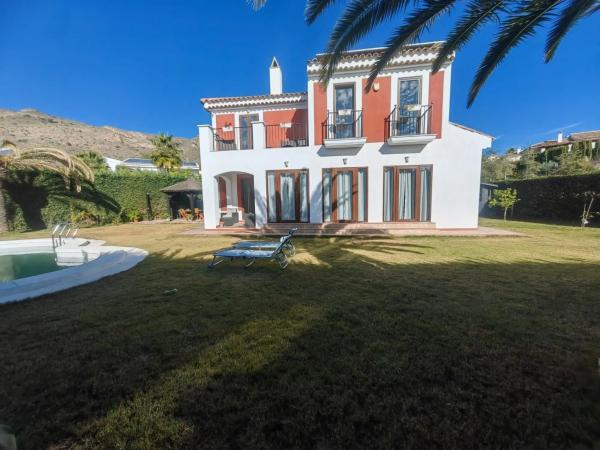 Independent chalet for sale in Calle Londres, Finestrat
thumbnail 2