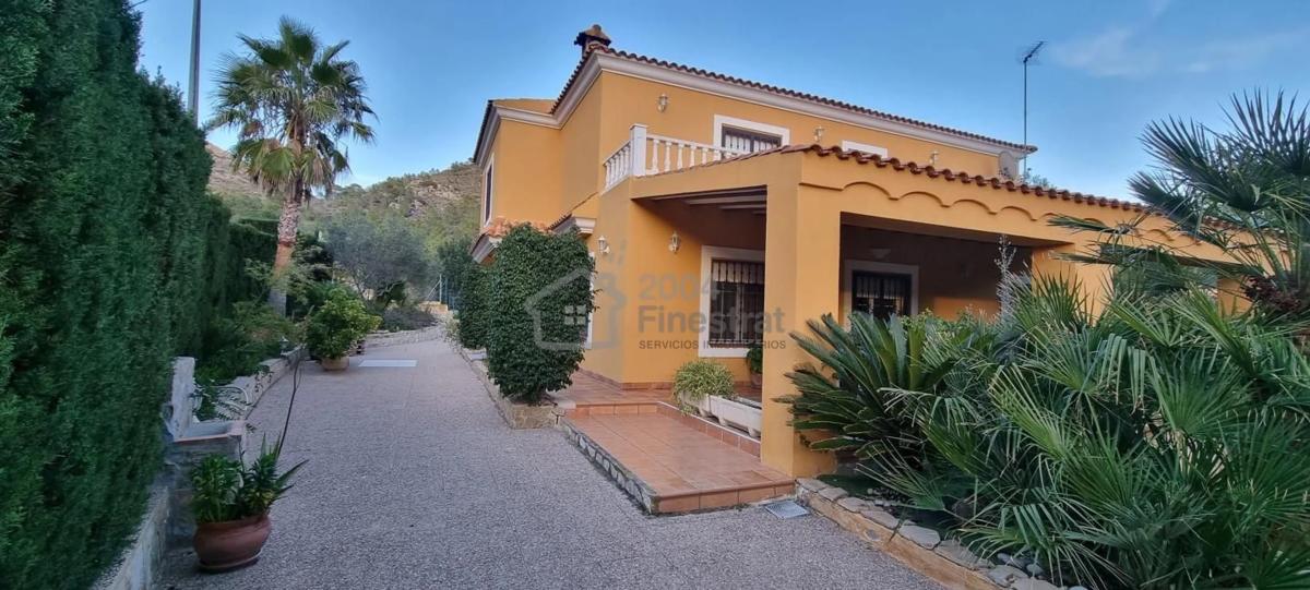 Sale of independent chalet in Avenida de Finestrat, Finestrat
 photo 5