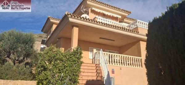 Independent chalet for sale in Golf Bahía, Finestrat
photo 1