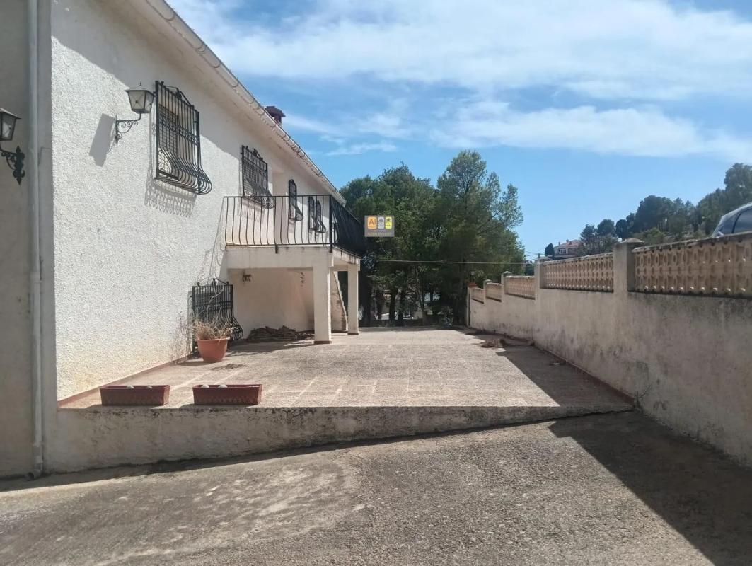 Venta de chalet independiente en La Nucia Pueblo, La Nucia
photo 3