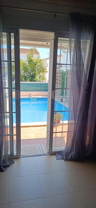 Продажа таунхауса в Varadero , Ла Нусия photo 2
