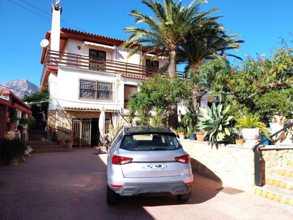 Independent chalet for sale in Calle Guadalupe, La Nucia
photo 1