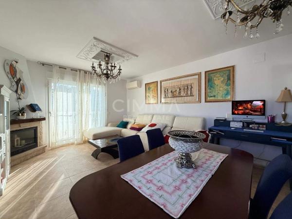 Independent chalet for sale in Coloma, La Nucia
photo 1