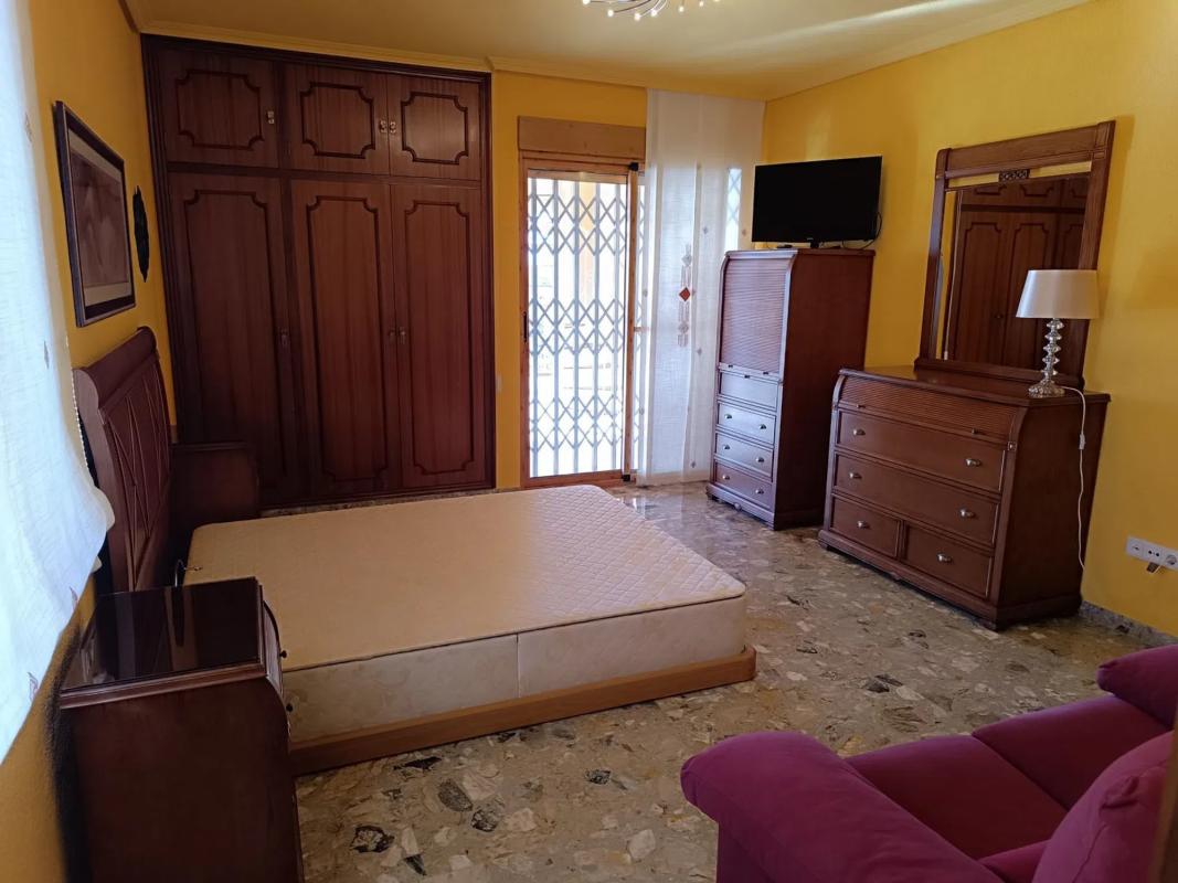Sale of independent chalet in Barranco Hondo, La Nucia
photo 1
