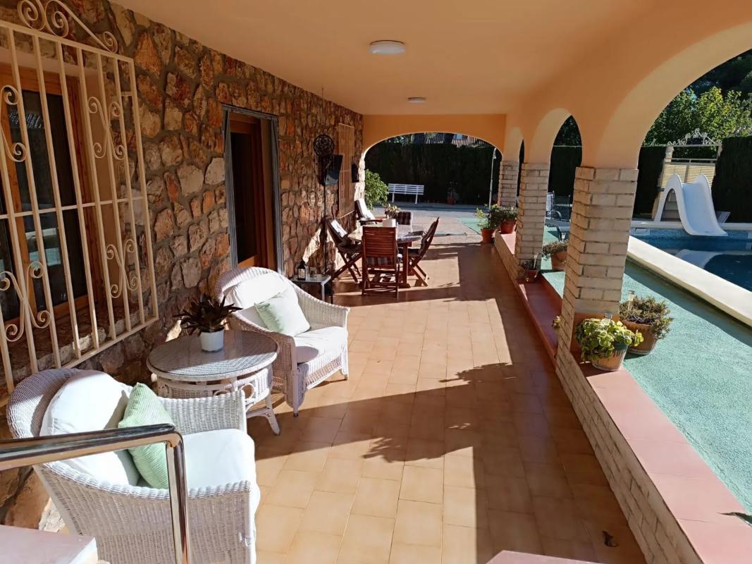 Sale of independent chalet in Barranco Hondo, La Nucia
photo 4