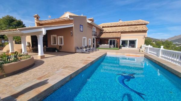Independent chalet for sale in Coloma, La Nucia
 photo 4