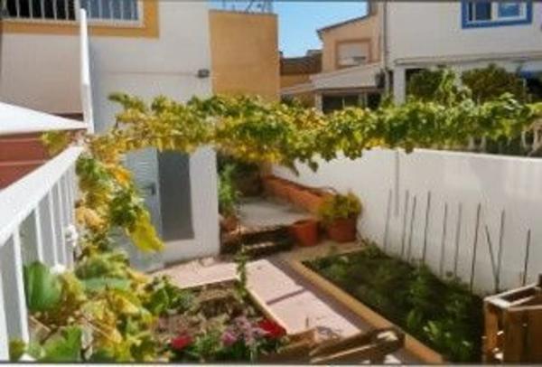 Chalet pareado photo 1