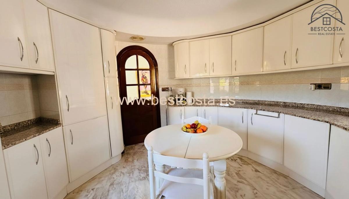 Продажа отдельного шале в Coloma, Ла Нусия photo 4