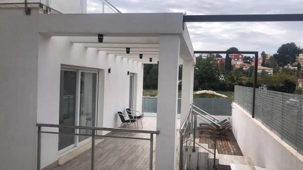 Chalet wolnostojący na sprzedaż w  Coloma, La Nucia photo 3