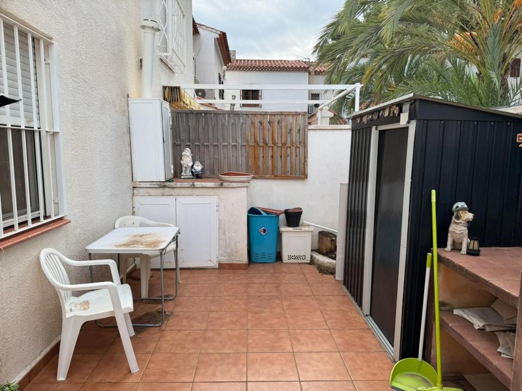 Venta de chalet adosado en  Urbanització Pla de Garaita , La Nucia photo 4