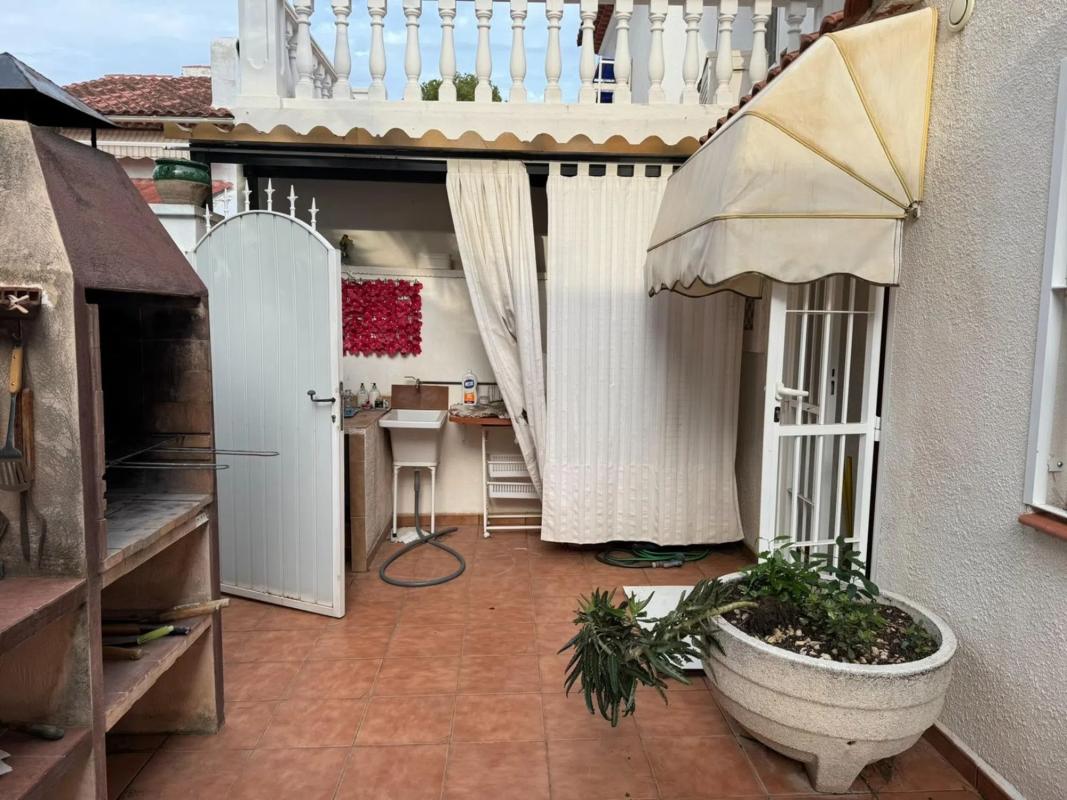 Venta de chalet adosado en  Urbanització Pla de Garaita , La Nucia photo 5