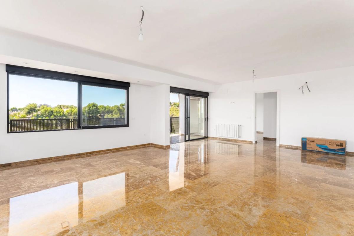 Sale of independent chalet in Calle Carrascar de Parcent, La Nucia
photo 5