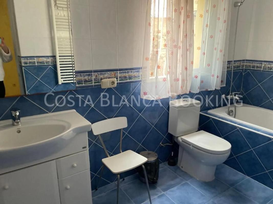 Продажа отдельного шале в  Calle el Salvador, Ла Нусия photo 4