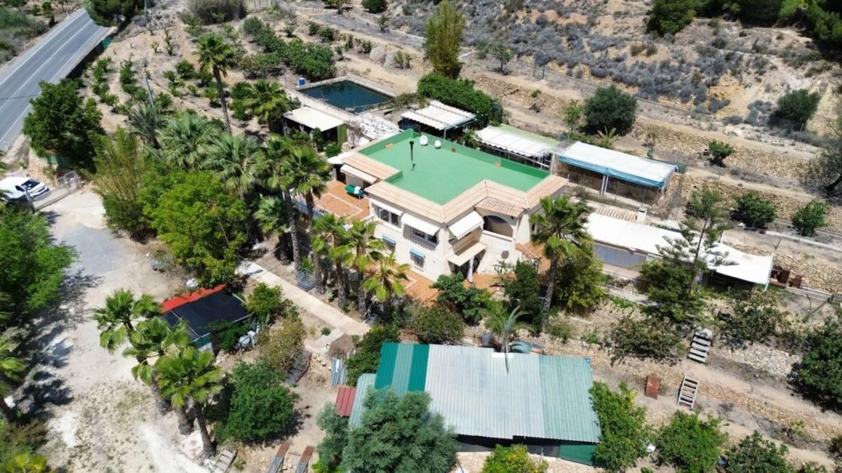 Продажа загородного участка в Pda. Captivador , Ла Нусия photo 1