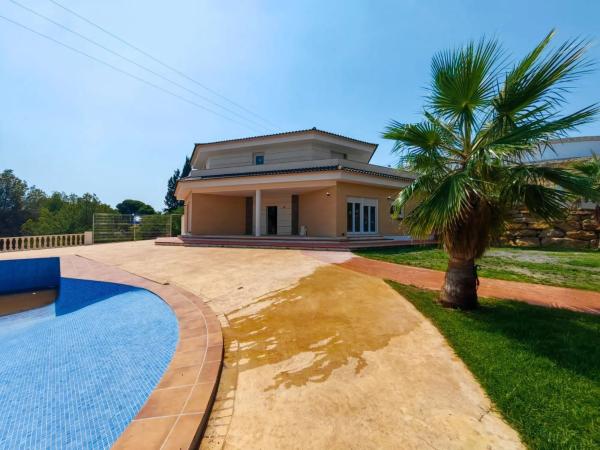 Independent chalet for sale in Barranco Hondo, La Nucia
 photo 1