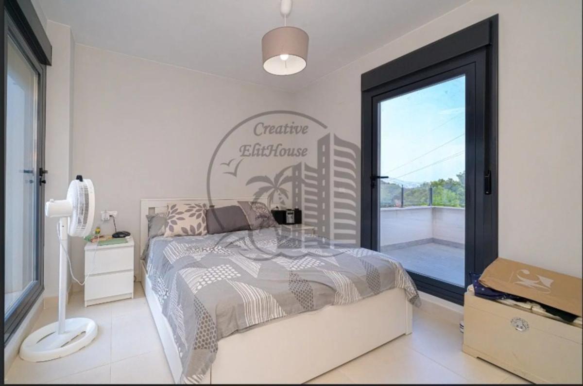 Продажа отдельного шале в  Montebello - Nou Espai, Ла Нусия photo 5