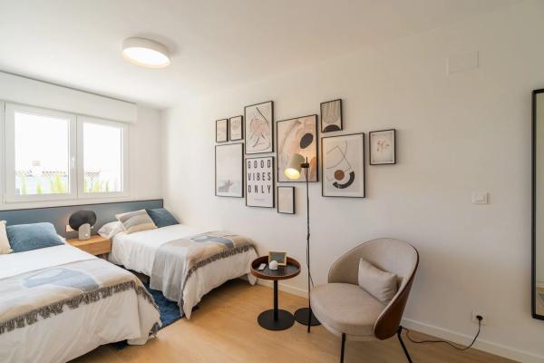 Promoción Chalet adosado en calle Serra Gelada s/n obra nueva en La Nucia photo 1