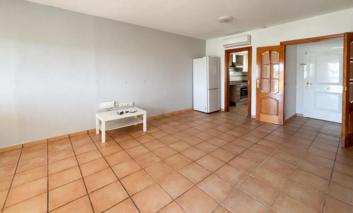 Venta de chalet adosado en Calle Mautx , La Nucia photo 3