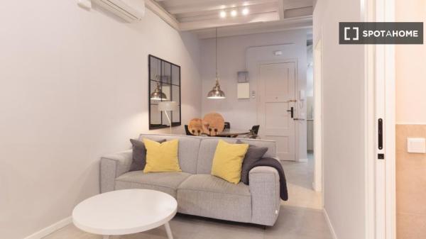 Apartment for rent in Carrer de les Moles , Barcelona photo 1