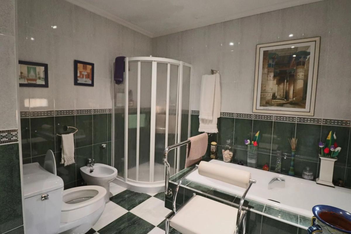 Sale of independent chalet in Coloma, La Nucia
photo 4