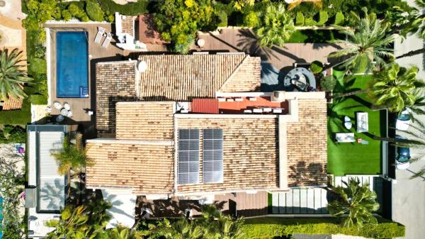 Chalet wolnostojący na sprzedaż w  Varadero, La Nucia photo 2