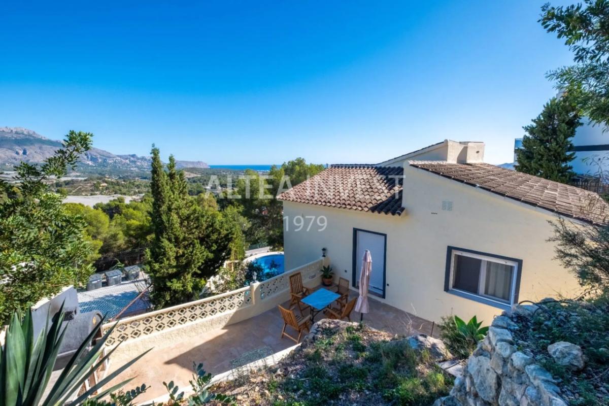 Venta de chalet independiente en Tossal, 9, La Nucia
 photo 3