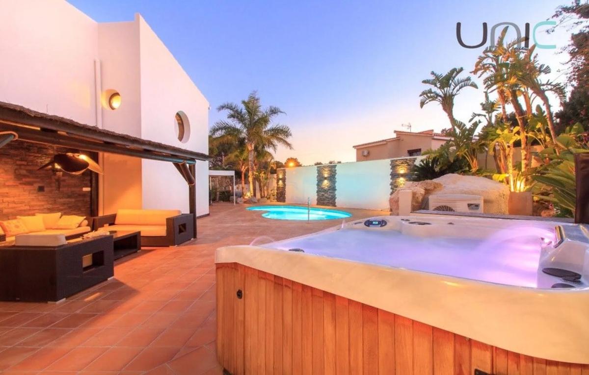 Venta de chalet independiente en Avenida de Coloma, La Nucia
photo 2