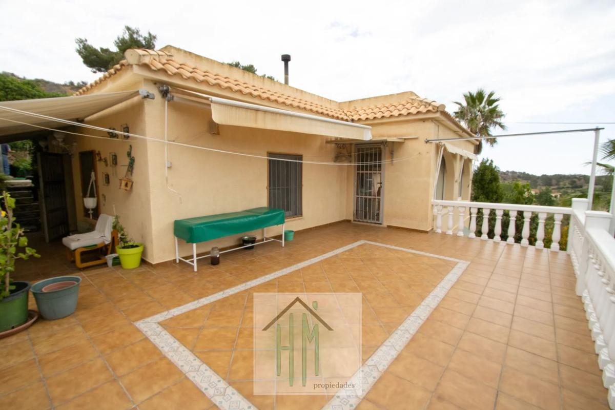 Sale of independent chalet in CV-760, La Nucia
 photo 2