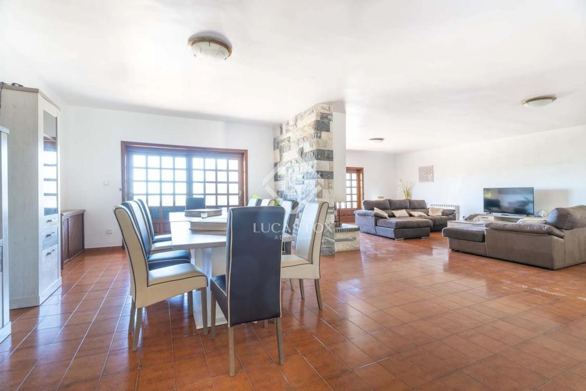 Sale of independent chalet in Urbanizacion Caravana, La Nucia
photo 5