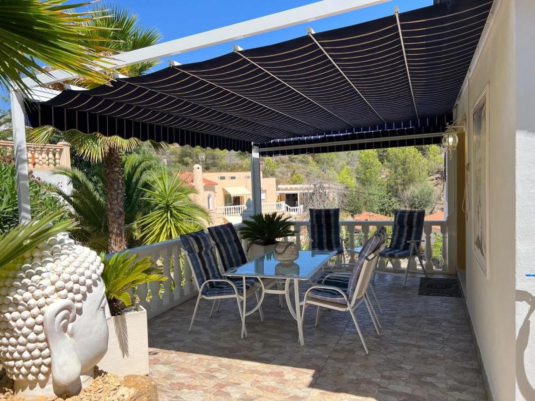 Venta de chalet independiente en Coloma, La Nucia
photo 5
