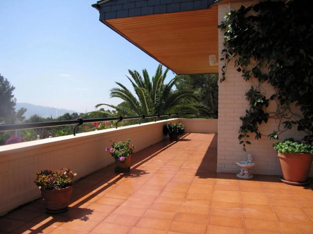 Sale of independent chalet in Coloma, La Nucia
photo 3