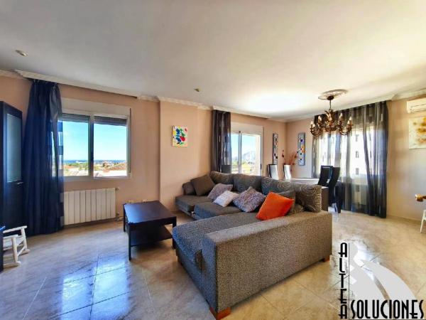 Chalet wolnostojący na sprzedaż w  El Tossal-Bello Horizonte, La Nucia photo 1