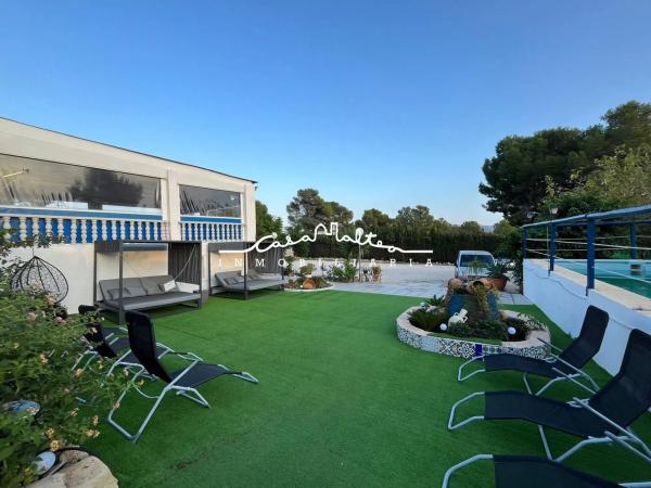 Independent chalet for sale in Barranco Hondo, La Nucia
photo 1