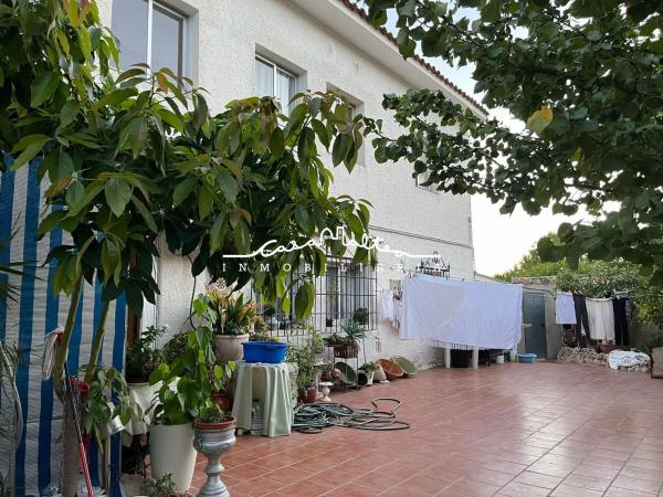 Independent chalet for sale in Barranco Hondo, La Nucia
thumbnail 2
