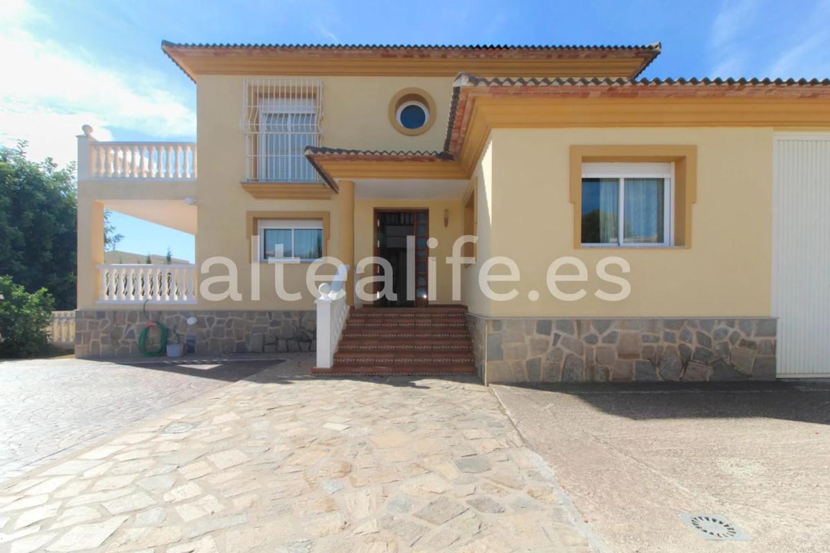 Venta de chalet independiente en Calle Lisboa, La Nucia
 photo 5